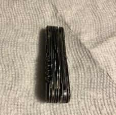 100 year old multiblade 18 blades tools 9 backsprings