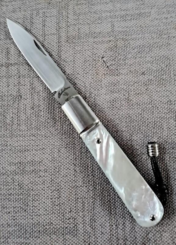Vincenzo Balistreri Sfilato Slipjoint..Mother of Pearl..AEB-L..liners..lanyard pin and bead..coa.sli
