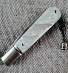 Vincenzo Balistreri Sfilato Slipjoint..Mother of Pearl..AEB-L..liners..lanyard pin and bead..coa.sli