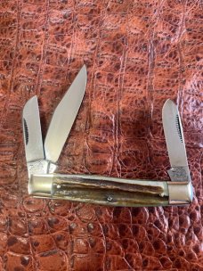 Bulldog Brand 1st Generation Cowboys Pet 1984 Stag
