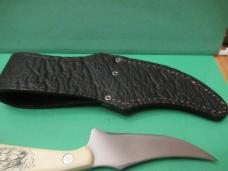 Schrade Scrimshaw Sharpe Finger Model 152 SC