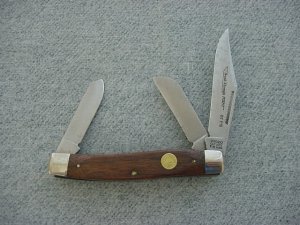 Vintage RARE Chicago Cut. Co., BTP16, Etched, Saber-Cut M.B., Tip-Serrated, Stockman's Pocket Knife