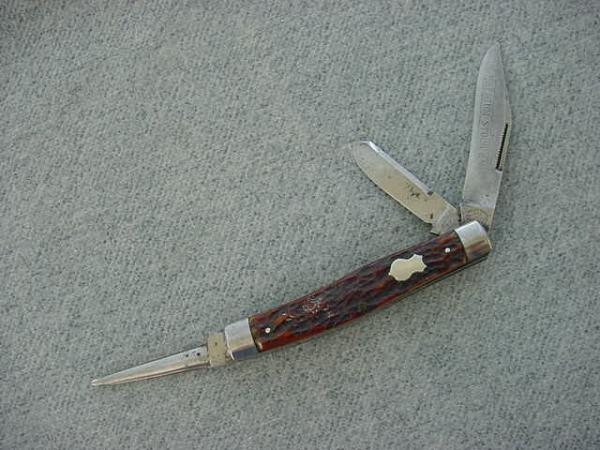 Antique VALLEY FORGE CUT. CO., Etched, Punch Blade, Bone Handles, Classic Stock Pattern Pocket Knife Antique VALLEY FORGE CUT. CO., Etched, Punch Blade, Bone Handles, Classic Stock Pattern Pocket Knife