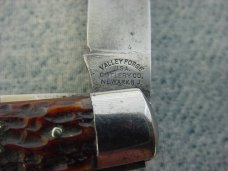 Antique VALLEY FORGE CUT. CO., Etched, Punch Blade, Bone Handles, Classic Stock Pattern Pocket Knife Antique VALLEY FORGE CUT. CO., Etched, Punch Blade, Bone Handles, Classic Stock Pattern Pocket Knife