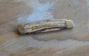 Camillus Charlton Heston Past President NRA Commemorative 3 1/2" Folder Mint Oak Handles  