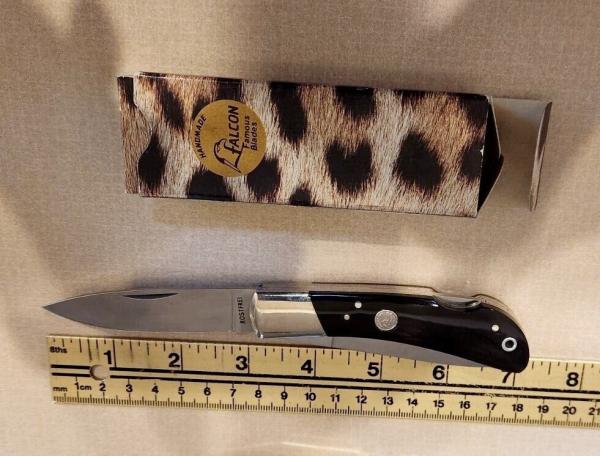 Mint Falcon Italy Angel 2-Blade Pocket Knife Horn Scales Mint Falcon Italy Angel 2-Blade Pocket Knife Horn Scales