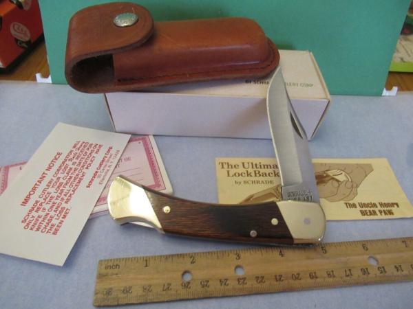 Schrade Pear Paw Wood Handle Lock Back Model LB-7
