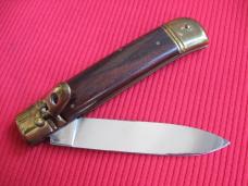 Old Stock Italian Rosewood Leverlock Switchblade Knife - ROSTFREI Old Stock Italian Rosewood Leverlock Switchblade Knife - ROSTFREI