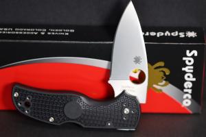 Spyderco™ Black Fiberglass Reinforced Nylon FRN Native 5 Lockback S30V Stainless Pocket Knife