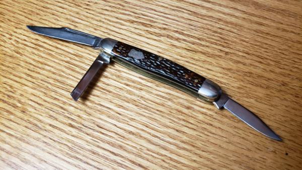 Western Brand Stockman S-6504B Three Stainless Blades USA Made Excellent Cond. With Light Use. Nice! Western Brand Stockman S-6504B Three Stainless Blades USA Made Excellent Cond. With Light Use. Nice!