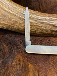Electric Cutlery Co. 2 Blade Mother of Pearl Pen Knife, N.Y.C., Newark NJ., 1873-1909
