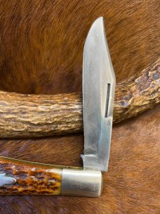 Vintage Winchester, Trademark, USA., 1920 Folding Hunter Knife, Jigged Bone Scales, 5 3/8 Vintage Winchester, Trademark, USA., 1920 Folding Hunter Knife, Jigged Bone Scales, 5 3/8