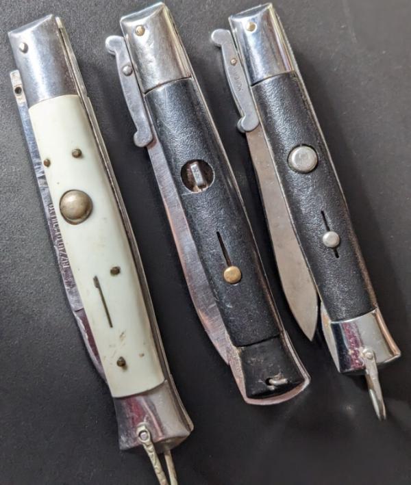 TRIO OF 8 1/2"-- 22cm 1 RIZZUTO AND 2 KORIZZY'S IN USED CONDITION TRIO OF 8 1/2"-- 22cm 1 RIZZUTO AND 2 KORIZZY'S IN USED CONDITION