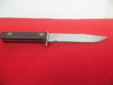 8-1/4" HUNTING KNIFE NO NAME RAZOR SHARP UNUSED? POOR STORAGE 8-1/4" HUNTING KNIFE NO NAME RAZOR SHARP UNUSED? POOR STORAGE