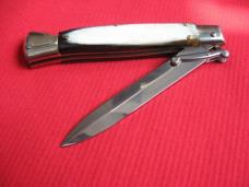 Italian Limited Edition Manual Open Swing Guard Stiletto Knife - A.G.A CAMPOLIN Italy Italian Limited Edition Manual Open Swing Guard Stiletto Knife - A.G.A CAMPOLIN Italy