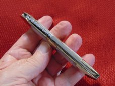 MINT PARKER CUSTOM SERIES CONQUISTADORS GENUINE PEARL FOLDING HUNTER 1980'S MINT PARKER CUSTOM SERIES CONQUISTADORS GENUINE PEARL FOLDING HUNTER 1980'S