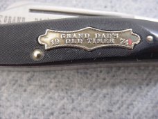 Fabulous Vintage SCHRADE Grand Dad's Old Timer, Limited 1st Edition, 1974 Etched Classic Stock Knife Fabulous Vintage SCHRADE Grand Dad's Old Timer, Limited 1st Edition, 1974 Etched Classic Stock Knife