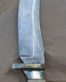 Anton Wingen Jr. Othello Germany Skinner 1950's 9 1/2" OAL Stag Finger Grooves  Thumb Guard 