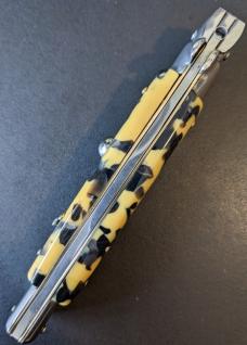 NOS SKM 23CM-9 INCH BAYONET BUMBLEBEE LUCITE 
