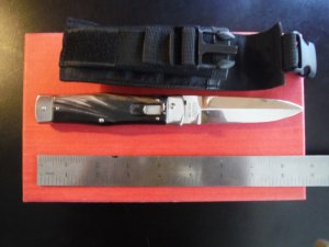 Mikov automatic large switchblade horn handles