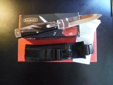 Mikov automatic large switchblade horn handles Mikov automatic large switchblade horn handles
