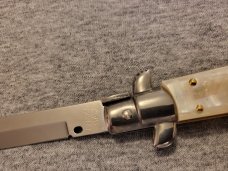 Frank Beltrame ITALIAN 9" Mother of Pearl Stiletto w/Bayonet Blade 4MM Frank Beltrame ITALIAN 9" Mother of Pearl Stiletto w/Bayonet Blade 4MM