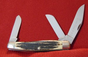QUEEN STEEL # 49 BIG STOCKMAN 1958 – 1960 TANG STAMP IS Q STEEL ETCHED BLADE WINTERBOTTOM BONE 