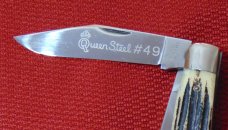 QUEEN STEEL # 49 BIG STOCKMAN 1958 – 1960 TANG STAMP IS Q STEEL ETCHED BLADE WINTERBOTTOM BONE QUEEN STEEL # 49 BIG STOCKMAN 1958 – 1960 TANG STAMP IS Q STEEL ETCHED BLADE WINTERBOTTOM BONE