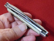 QUEEN STEEL # 49 BIG STOCKMAN 1958 – 1960 TANG STAMP IS Q STEEL ETCHED BLADE WINTERBOTTOM BONE 
