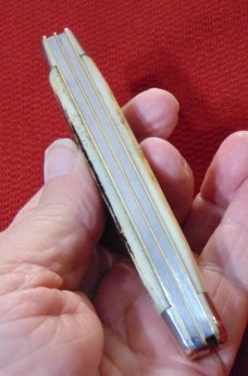 QUEEN STEEL # 49 BIG STOCKMAN 1958 – 1960 TANG STAMP IS Q STEEL ETCHED BLADE WINTERBOTTOM BONE QUEEN STEEL # 49 BIG STOCKMAN 1958 – 1960 TANG STAMP IS Q STEEL ETCHED BLADE WINTERBOTTOM BONE
