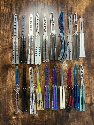 Lot of 20 Butterfly Balisong Trainer Knives