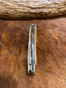 Craftsman USA., 9487, 3 Blade Pocket Knife, Jigged Bone Handles, 3 1/8" Craftsman USA., 9487, 3 Blade Pocket Knife, Jigged Bone Handles, 3 1/8"