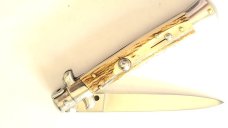 VINTAGE STILETTO B Rostfrei (rust free). 4.78" Stag Antler/ 3.78" BLADE Stiletto Auto Knife VINTAGE STILETTO B Rostfrei (rust free). 4.78" Stag Antler/ 3.78" BLADE Stiletto Auto Knife