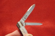 VINTAGE HILGER & SONS CELEBRATED CUTLERY GENUINE CARVED PEARL FACTORY SAMPLE KNIFE 1858-1890 VINTAGE HILGER & SONS CELEBRATED CUTLERY GENUINE CARVED PEARL FACTORY SAMPLE KNIFE 1858-1890