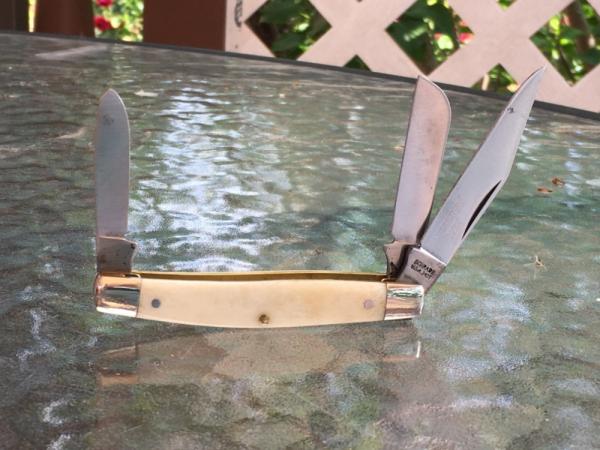 Schrade Old Timer 34OT Middleman Jack with Smooth White Bone Handles