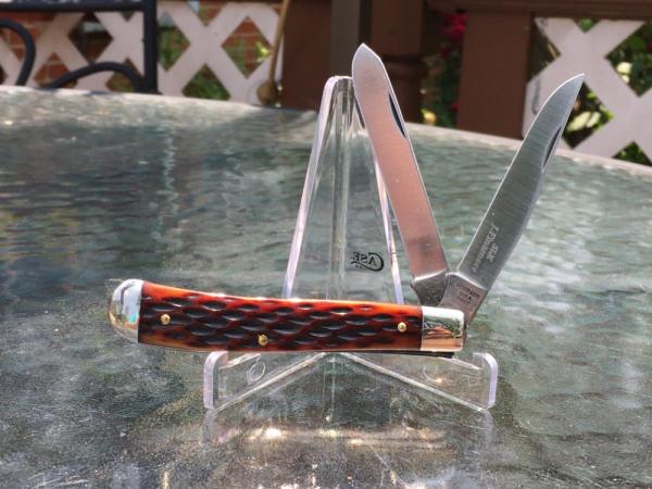 Schrade Old Timer 94OT Gunstock Trapper with Jigged Amber Colored Bone Handles