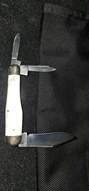 C. Platts & Sons Gowanda NY MOP Whittler