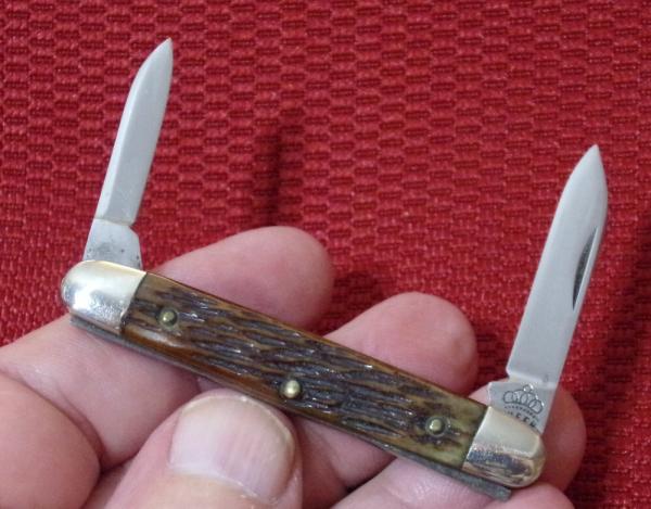 VINTAGE QUEEN BIG Q STAMP 1945-1955 #5 PEN KNIFE RODGERS BONE IN OLD POUCH VINTAGE QUEEN BIG Q STAMP 1945-1955 #5 PEN KNIFE RODGERS BONE IN OLD POUCH