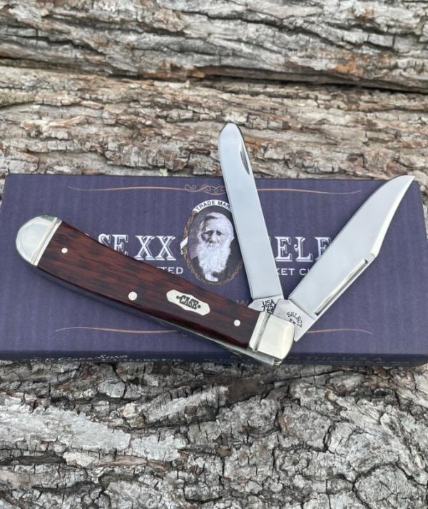 CASE XX ** SELECT 2007 SNAKEWOOD TRAPPER CASE XX ** SELECT 2007 SNAKEWOOD TRAPPER