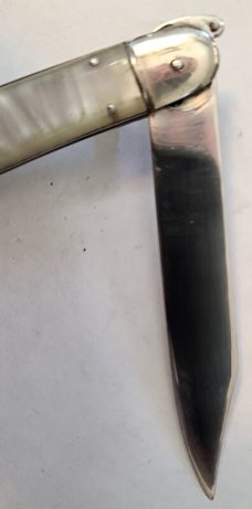 VINTAGE GARRIDO TOLEDO 4.75" ACRYLIC HANDLE 4" LOCK & RELEASE 8.5" OPEN AUTO KNIFE SWITCHBLADE VINTAGE GARRIDO TOLEDO 4.75" ACRYLIC HANDLE 4" LOCK & RELEASE 8.5" OPEN AUTO KNIFE SWITCHBLADE