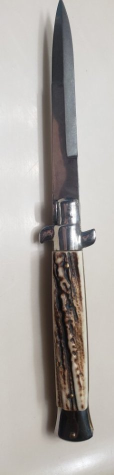   9.0" SKM Switchblade Stag Horn