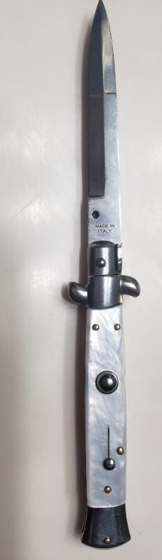   9.0" SKM Switchblade White Pearlex