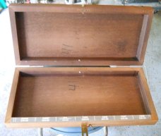 Schrade Retail Knife Display Box Wooden 