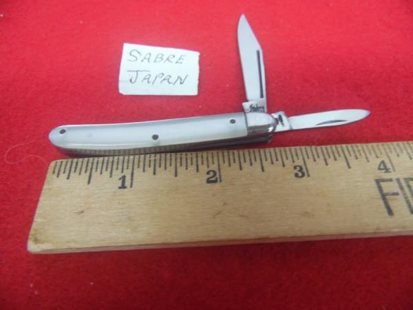 2-3/4" SABRE JACK KNIFE JAPAN UNUSED PEARL STYLE SCALES 2-3/4" SABRE JACK KNIFE JAPAN UNUSED PEARL STYLE SCALES