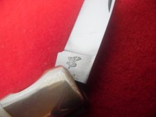 VINTAGE FROST 1983 CHRISTMAS LOCKBACK 3-1/2" SMOOTH BONE
