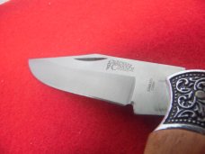 4-1/2" SS BLADE ZACHARY CROCKETT LOCKBACK UNUSED WITH FANCY BOLSTERS AND HARD WOOD HANDLES