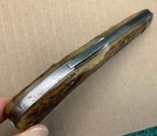 WILBERT CUTLERY Co. CHICAGO. Lockback Pocket Knife in good working condition. .................(150)