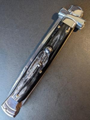  NIB 11"- 28 cm A.G.A. Campolin Maltese lockback auto, a super beautiful quality stiletto