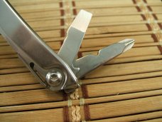 LEATHERMAN RV MULTI-TOOL PORTLAND, OREGON UNUSED IN EXCELLENT UNMARKED CONDITION WITH 14 TOTAL TOOLS