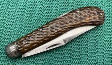 WILBERT CUTLERY Co. CHICAGO. Lockback folding knife is used condition. ........................(149) WILBERT CUTLERY Co. CHICAGO. Lockback folding knife is used condition. ........................(149)
